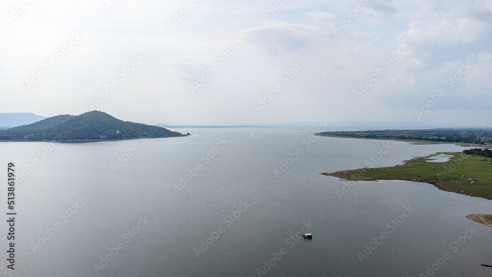Floating Bridge that pops up in the middle of Pa Sak Jolasid Dam The best location that tourists dream of