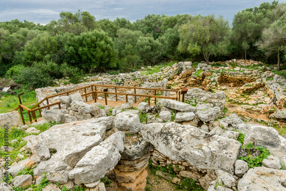 Talaiot techado.Yacimiento arqueologico de Hospitalet Vell. 1000-900 antes de Jesucristo. Majorca, Balearic islands, Spain