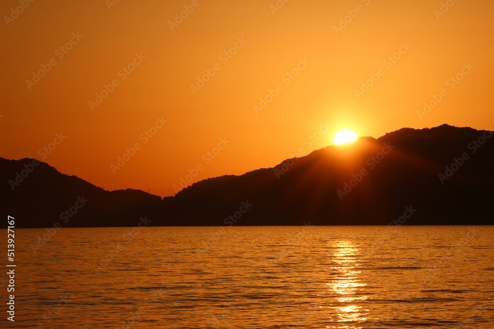 SDGs地球の神秘 海とソラ！山口県の夕日と海の輝くヒカリ！