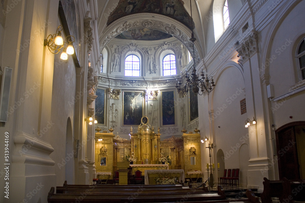 Interior of Dominican Church of St Stanislaus Bishop and Martyr in Old Town in Lublin - obrazy, fototapety, plakaty 