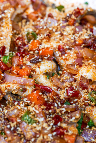 A spicy and delicious Sichuan dish, oily and spicy fish fillets