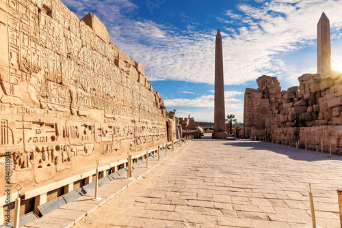 Obraz na płótnie The Precinct of Amun-Re with Obelisk, Karnak Temple, Luxor, Egypt w salonie