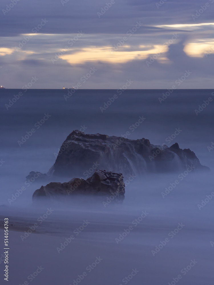 Long expsure seascape at dusk