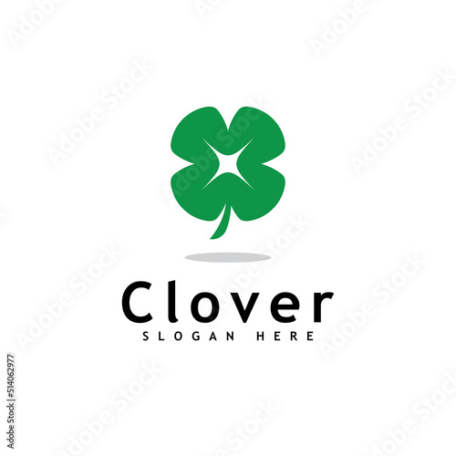 Foto Clover Leaf Logo Template Design