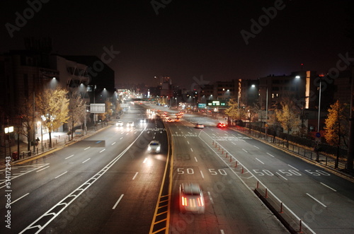 Night road in Seoul, Korea © Doppan