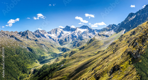 Panorama of the mountain range of the Timmelsjoch Pass at the Austrian Italian Border © Martina