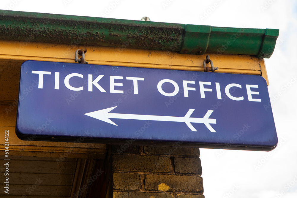 Obraz premium Ticket Office Sign at Sheringham Railway Station in Norfolk, UK