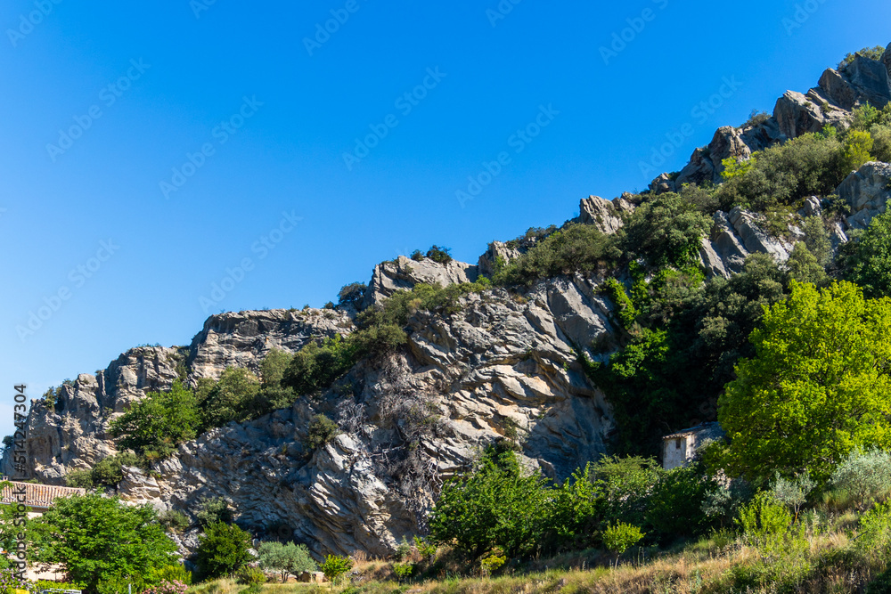 Naklejka premium vue de falaise au bas du Mont Ventoux