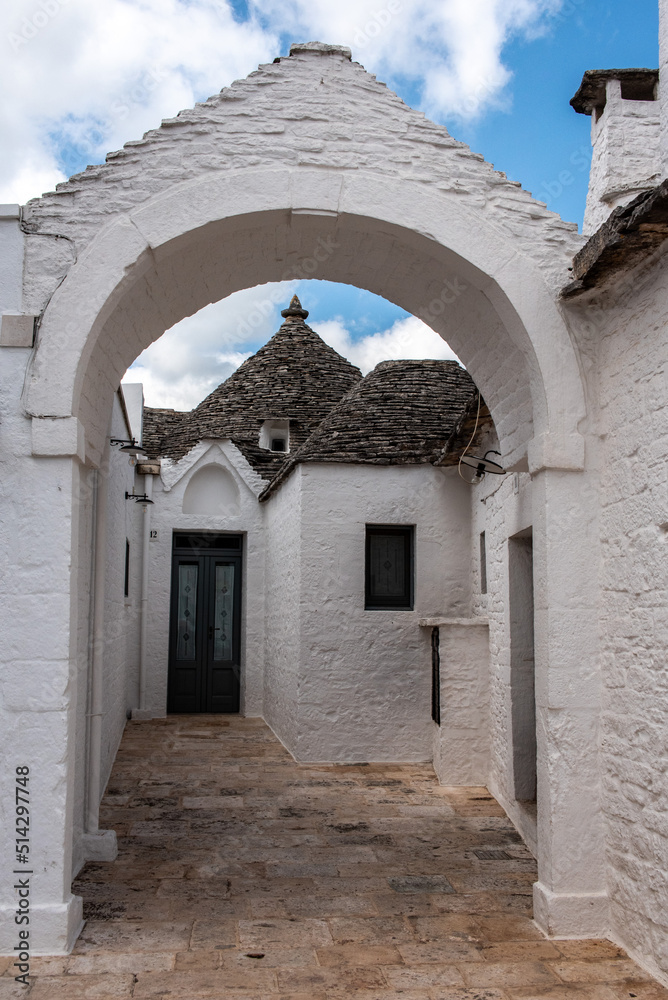Naklejka premium Picturesque entrance to a trullo in Alberobello, Southern Italy