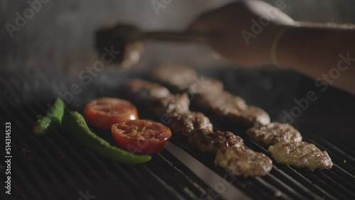 preparing, cooking and serving Turkish meatballs