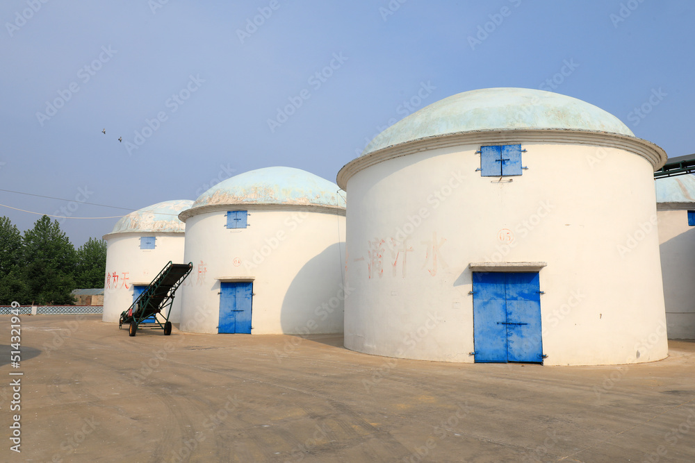 Grain storage in traditional Chinese architectural style, North China Grain storage in traditional Chinese architectural style, North China