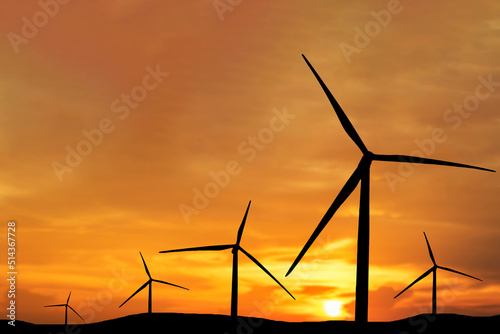wind turbines in the sunset © ธานี สุวรรณรัตน์