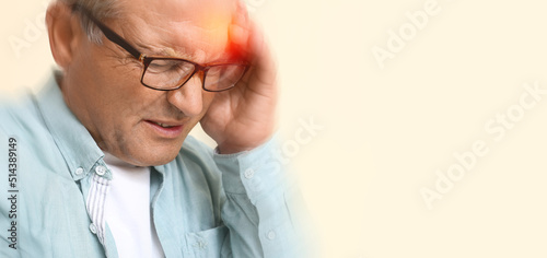 Mature man suffering from h...
