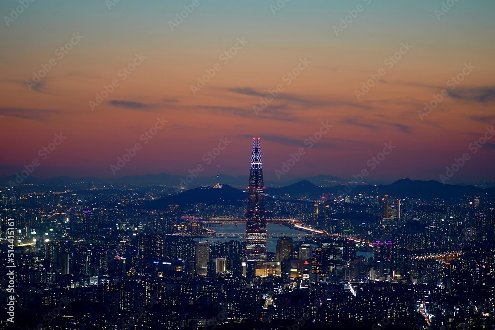 Fototapeta premium 남한산성 뷰, 롯데월드타워