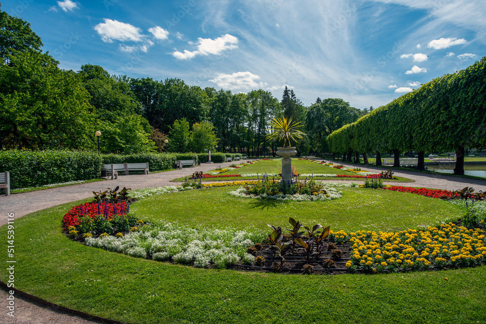 Obraz na płótnie Flower bed in Kadruiorg park -  fantastic summer and nature in Tallinn w salonie
