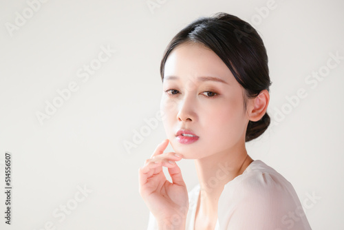 Wallpaper Mural 美容を気にする女性 Torontodigital.ca