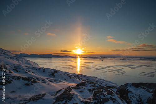 A sunset over the sea