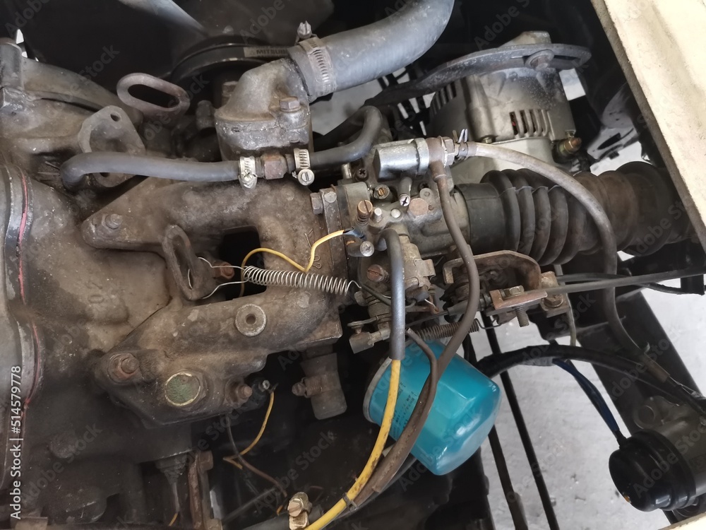 Carburetor in older gasoline engines Carburetor in older gasoline engines