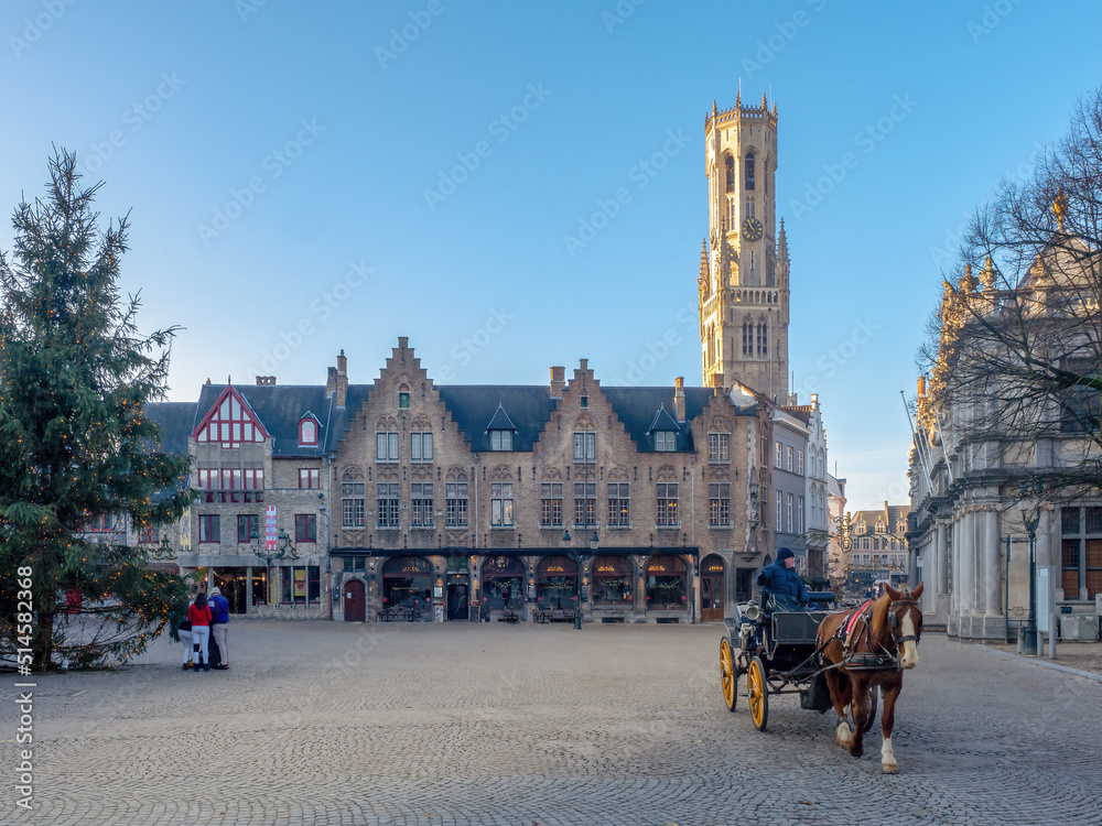 Fototapeta premium Christmas Day in Bruges Town Square
