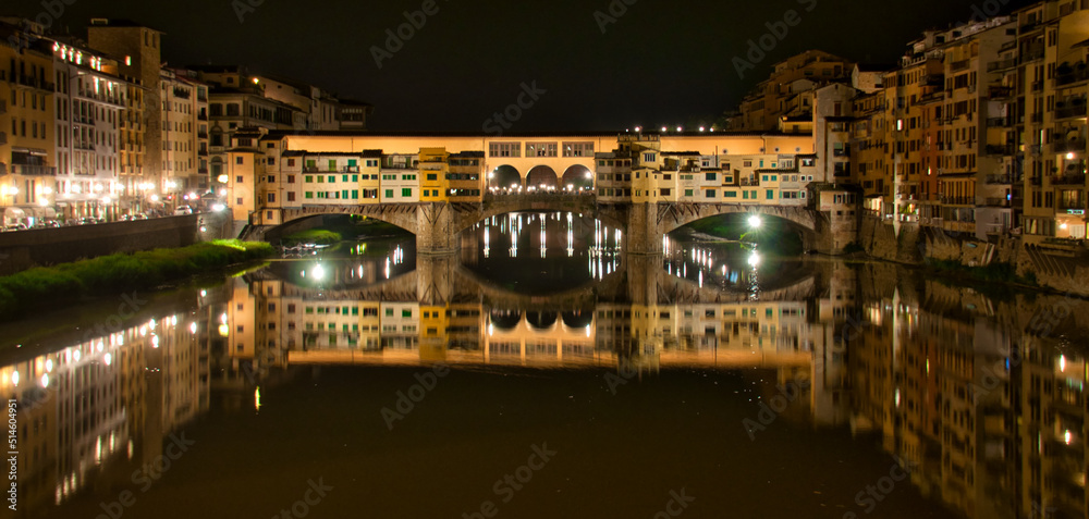 Ponte Vecchio by night, Florence, Italy