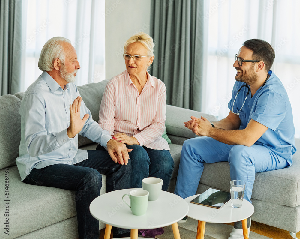 Obraz premium nurse doctor senior couple care caregiver help assistence retirement home nursing elderly man woman insurance