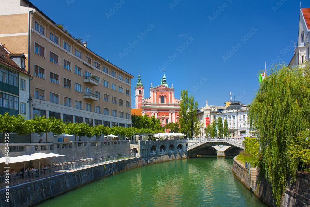 Panorama of river Ljubljanica and colorful buildings in Ljubljana, Slovenia	