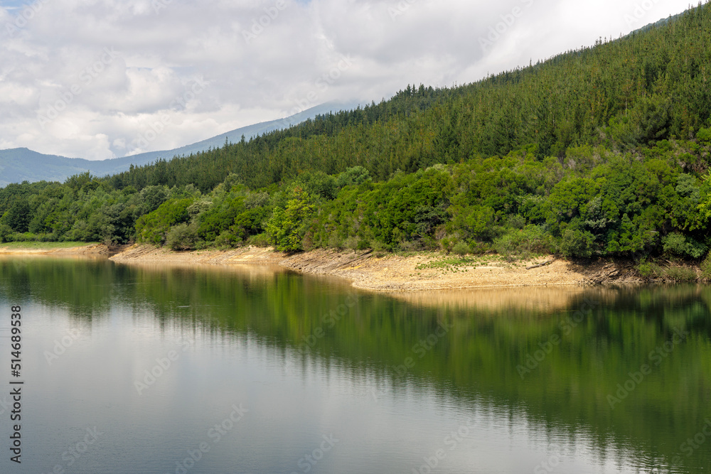 Ordunte dam in the Mena valley, province of Burgos, Spain. Ordunte dam in the Mena valley, province of Burgos, Spain.