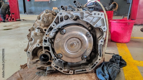 Obraz na plátne CVT type assy transmission that is being repaired