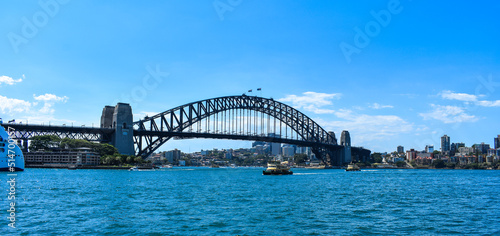 Sydney Harbor Bridge During the Day © Daryus