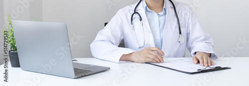 Asian female doctors work in inpatient ward rooms in hospitals or government clinics, Medical work to assist the sick and volunteer of the hospital.