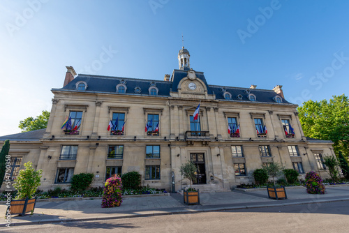 Konstfotografi Vue extérieure de l'hôtel de ville de Saint-Ouen-sur-Seine, France, commune de l