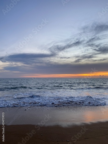 Strand-Sonnenuntergang-Wolken-Wollen