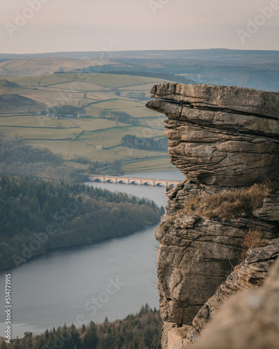 Фотография Bamford Edge and Ladybower Reservoir
