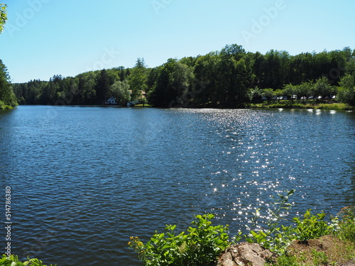 Hasselfurter Weiher – Stausee bei Bitsch in Frankreich photo