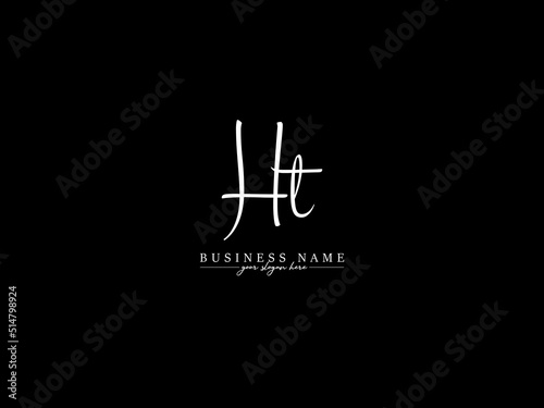 Premium HT Signature Letter Logo, Signature Ht th Logo Letter Vector Art For You Fototapet