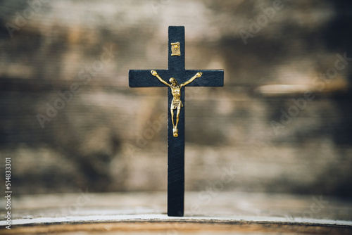 jesus crucified on cross inri