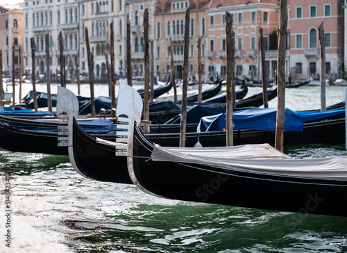 Gondeln in Venedig © UrbanExplorer