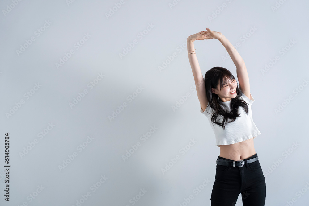 ストレッチをする女性 ストレッチをする女性
