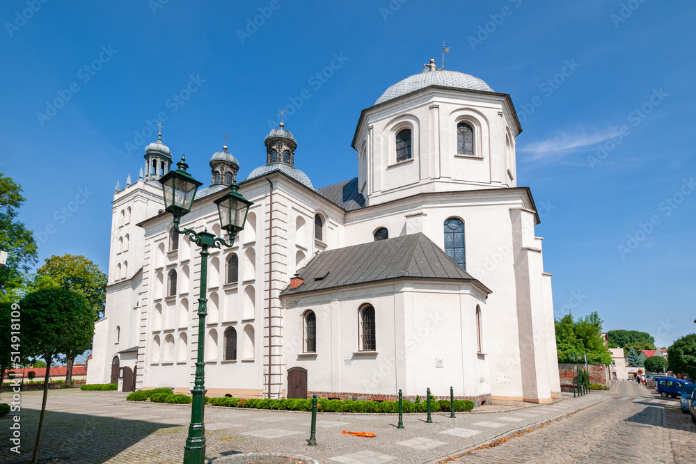 Kościół farny, manierystyczny pw. św. Jadwigi w Grodzisku Wielkopolskim