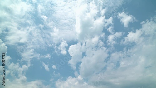 Fluffige Wolken_ふわふわの雲7