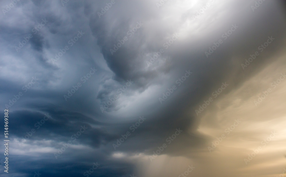 Obraz premium Storm clouds, dramatic sky, nature background