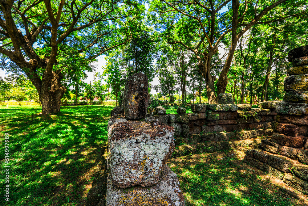 The background of old buildings that have been built for a long time, made of clay bricks, made into a church, temples (Wat Ku Prapachai), religious attractions, Khon Kaen, Thailand The background of old buildings that have been built for a long time, made of clay bricks, made into a church, temples (Wat Ku Prapachai), religious attractions, Khon Kaen, Thailand