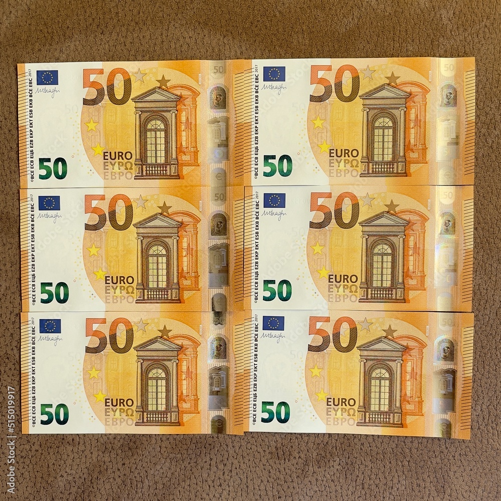 300 Euro In 50 Euro Banknoten Bargeld Stock Photo Adobe Stock