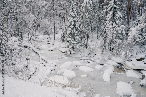 Beauty winter landscape wit...