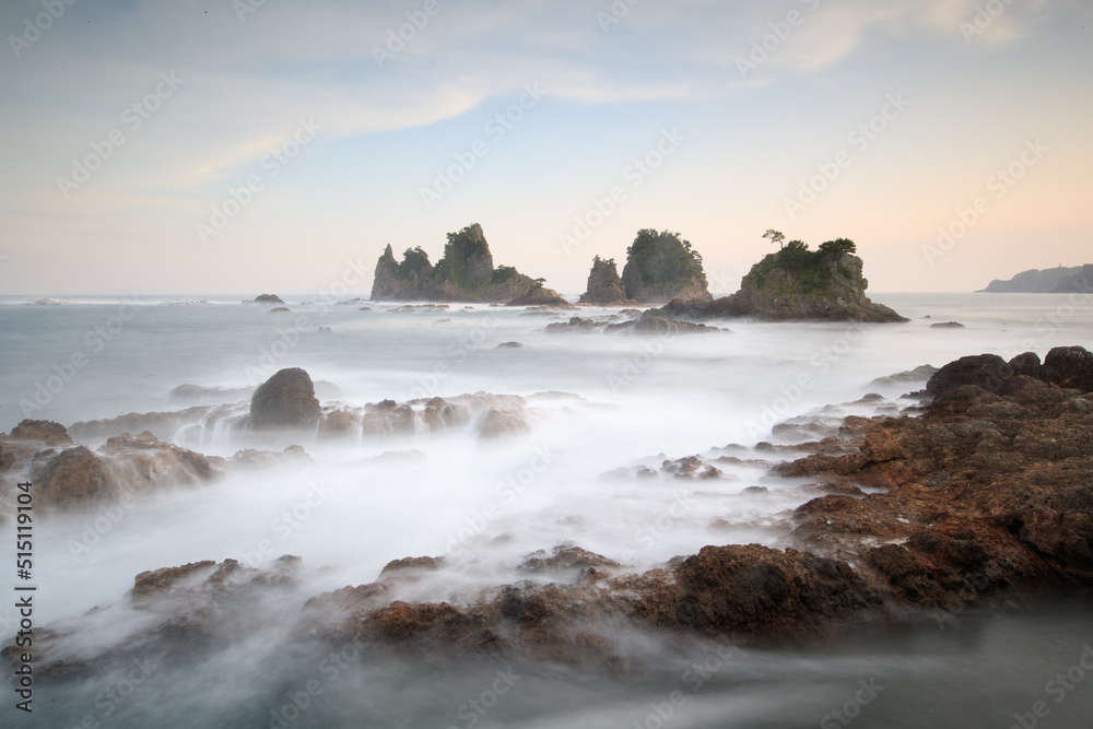 Obraz premium 蓑掛岩の大波