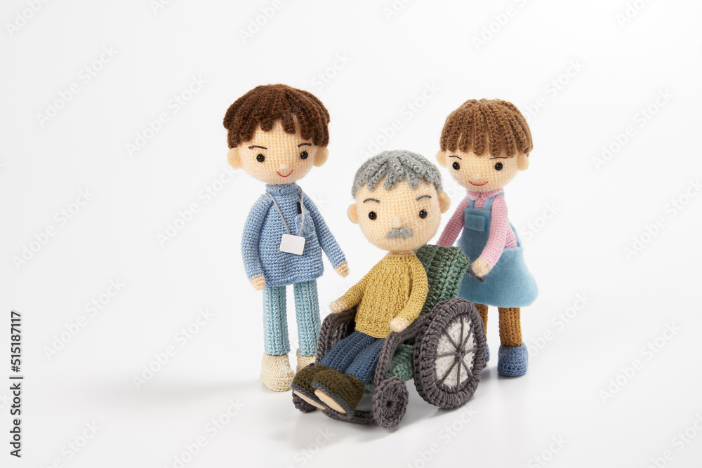 あみぐるみ人形 介護イメージ あみぐるみ人形 介護イメージ