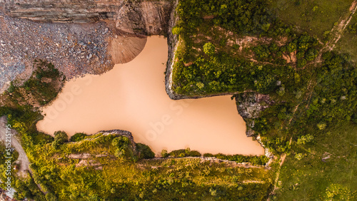 Pedreira Mina Mineradora Pedras Extração Geologia Pedras Pedra Rochas Rocha Pernambuco Caminhões Maquinário Industrial Estrada Rodovia photo