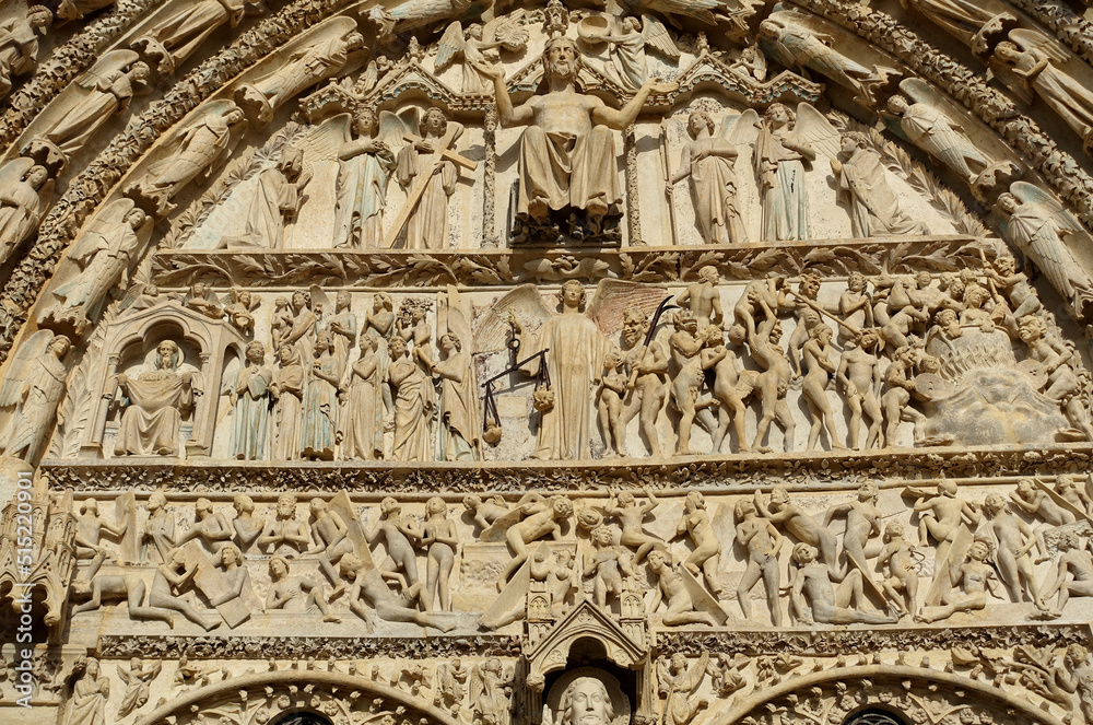 fronton de la cathédrale de Bourges