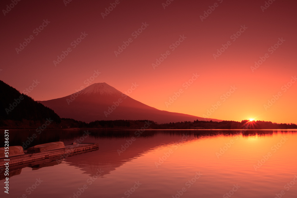 オレンジ色の富士山