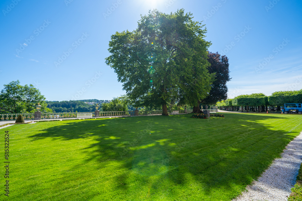 Fototapeta premium Weilburg Hessen Gießen Limburg-Weilburg Mittelhessen Rhein Main gebiet Westerwald Taunus Bad Camberg Waldhausen Odersbach Kubach 